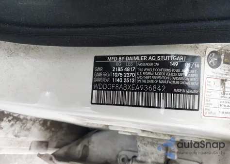 2014 Mercedes-Benz C 300 Luxury 4Matic/Sport 4Matic z USA, uszkodzony, nr VIN WDDGF8ABXEA936842